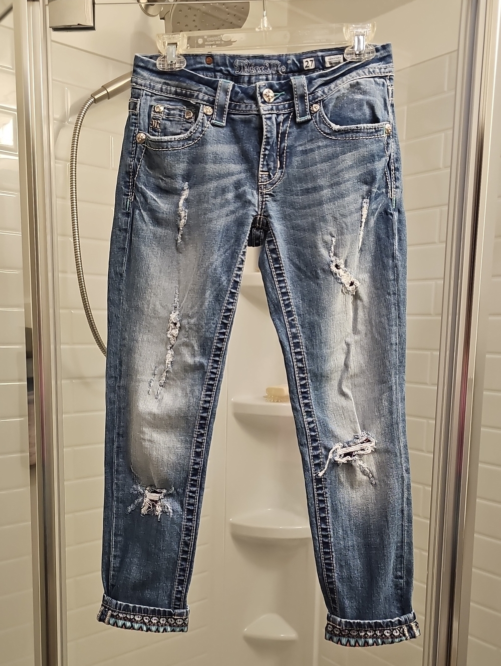 Miss Me Southwestern Stretch Signature Cropped Cuffed Jeans. JE7009C2.